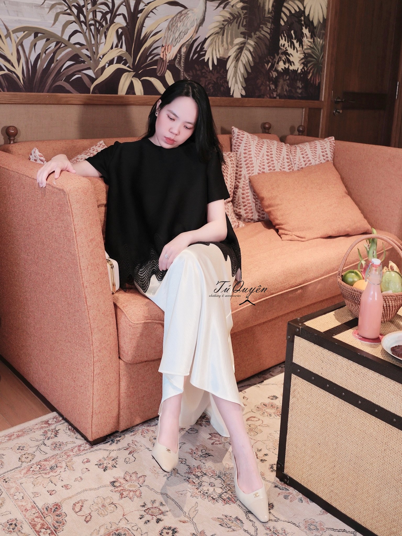 Áo Kiểu Voan Lụa Cổ Tròn Tay Ngắn Điệu Đà Phối Viền Họa Tiết Lượn Sóng Tinh Xảo Nữ Tính - Ảnh 2