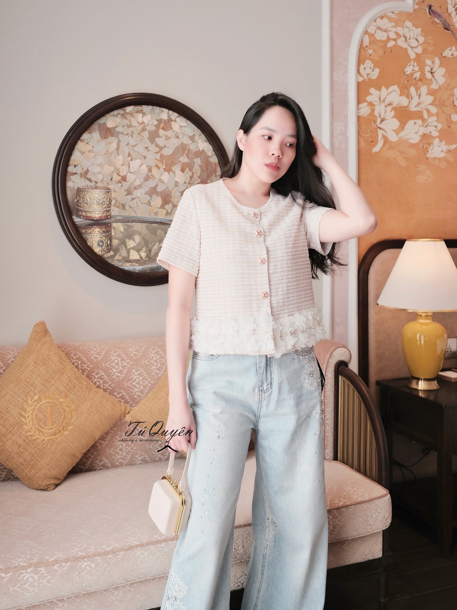 Áo Kiểu Ren Croptop Tay Ngắn Nút Dọc Gấu Viền Hoa Voan Có Lót – Thanh Lịch, Sang Trọng Cho Nàng Đi Tiệc, Du Lịch - Ảnh 3